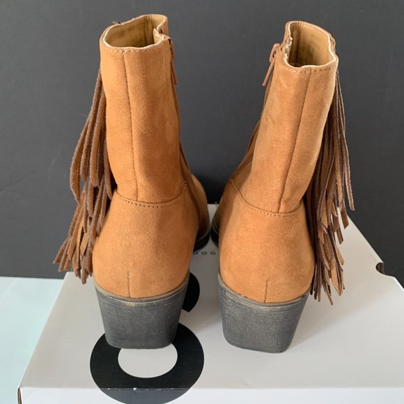 SO Women’s Old Fashion Fringe Western Ankle Boots, Cognac, Size 9.5, New in Box - Picture 7 of 10